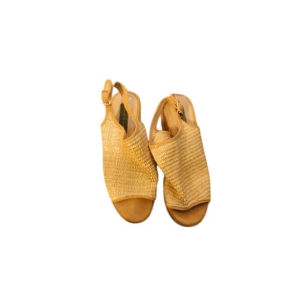 Steven by Steve Madden Size 9.5 Woven Slingback Platform Heels - Picture 2 of 4